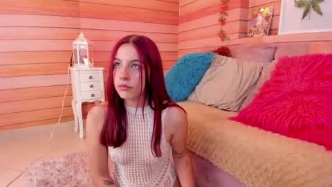 Snapshot of regina_blum chatting on 01.18.25 Regina online show from 01.18.25