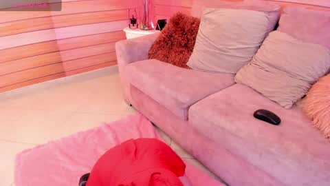 Snapshot of regina_blum chatting on 01.29.25 Regina online show from 01.29.25