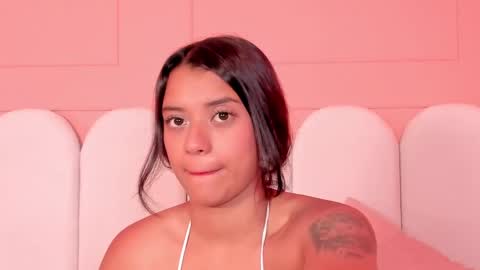 Snapshot of regina_noctixx chatting on 03.10.25 Regina online show from 03.10.25