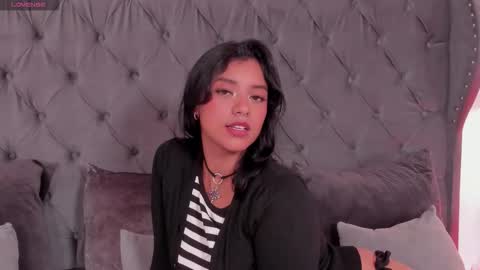 Snapshot of regina_noctixx chatting on 09.09.25 Regina online show from 09.09.25