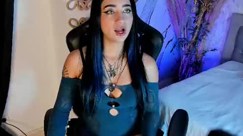   online show from 08.04.26