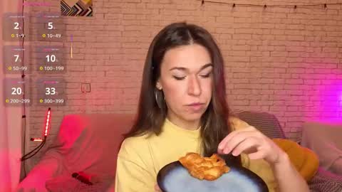 Snapshot of reginahawkinss chatting on 12.05.25 ReginaHawkinss online show from 12.05.25