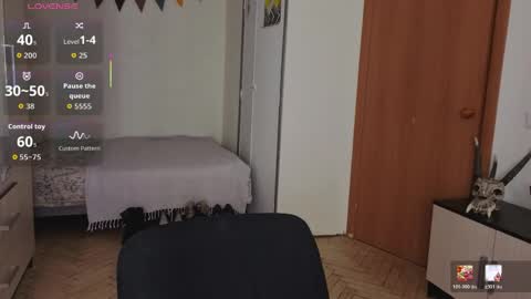 Snapshot of reginahawkinss chatting on 04.01.26 ReginaHawkinss online show from 04.01.26