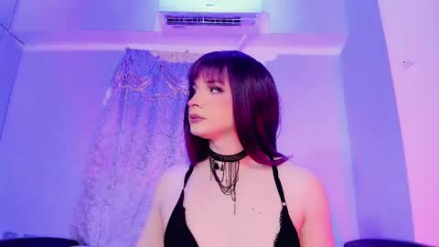 Snapshot of reginarose chatting on 02.27.25 reginarose online show from 02.27.25