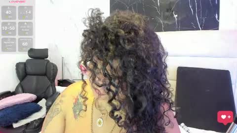 reginavegaa online show from 07.25.26