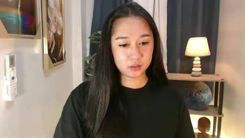 Snapshot of reginethegoddess chatting on 02.11.26 regine online show from 02.11.26