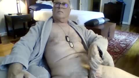 Snapshot of regularguynola chatting on 12.25.24 RegularGuyNOLA online show from 12.25.24