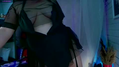 Karina online show from 02.10.25