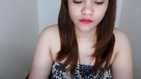 Snapshot of reign2525 chatting on 02.18.25 reign2525 online show from 02.18.25