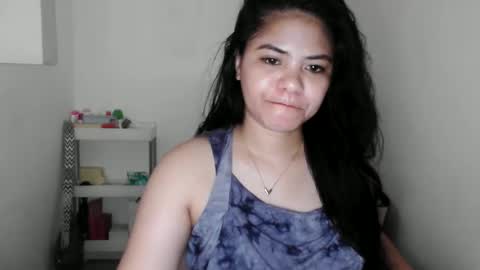 Snapshot of reign2525 chatting on 11.27.25 reign2525 online show from 11.27.25