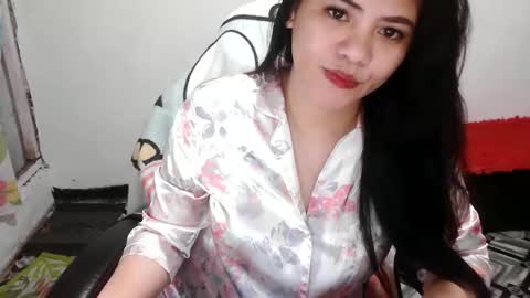 Snapshot of reign2525 chatting on 03.13.26 reign2525 online show from 03.13.26