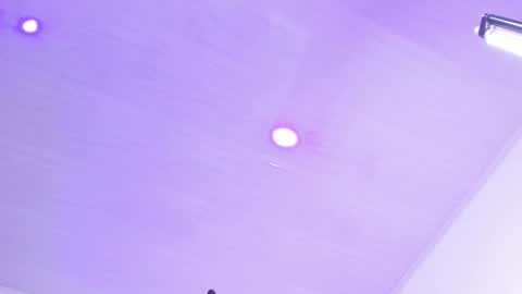 Snapshot of reikaminato chatting on 09.18.25 Reika  online show from 09.18.25