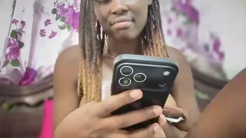 reina77xo online show from 02.10.26