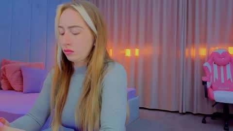 reina cummings online show from 10.19.25