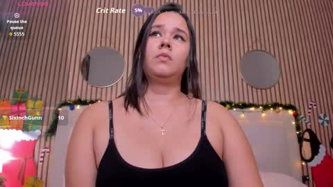 reina_loren online show from 12.21.25