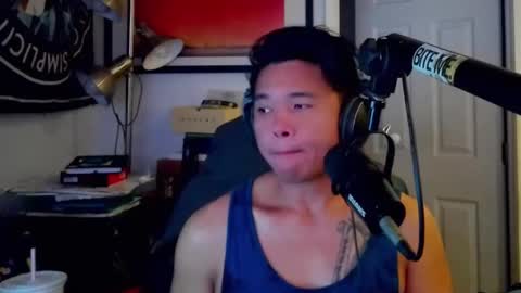 Snapshot of rekt_420_ chatting on 12.24.24 rekt_420_ online show from 12.24.24