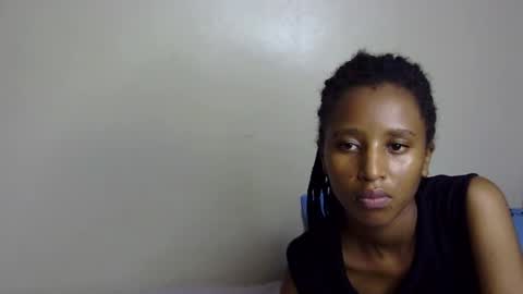 Snapshot of rellings_maya chatting on 01.19.25 rellings-maya online show from 01.19.25