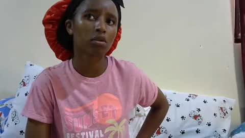 Snapshot of rellings_maya chatting on 09.16.25 rellings-maya online show from 09.16.25