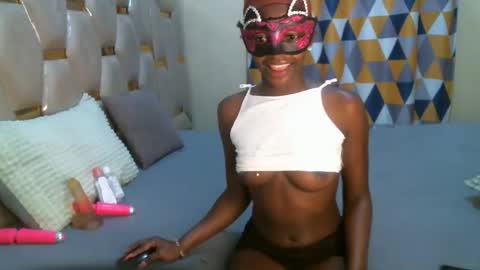 remmyqueen online show from 04.18.26