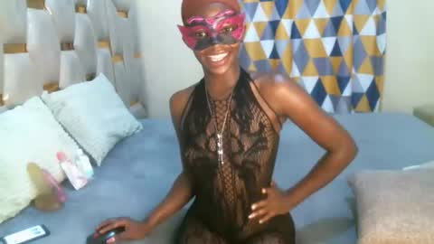 remmyqueen online show from 05.10.26