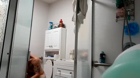 Snapshot of remshotdt chatting on 12.08.24 remshotdt online show from 12.08.24