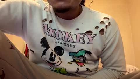 Snapshot of remyboo894397 chatting on 12.11.24 PRETTY BAMBY online show from 12.11.24