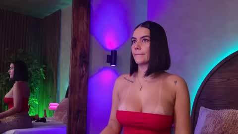Renata online show from 07.30.26