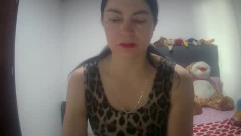 Snapshot of renata_hot1 chatting on 09.09.25 renata_hot1 online show from 09.09.25