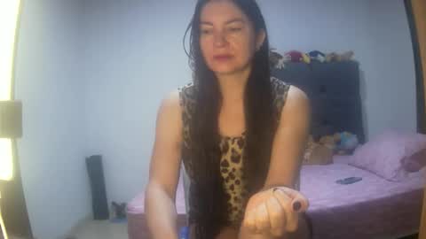 Snapshot of renata_hot1 chatting on 10.01.25 renata_hot1 online show from 10.01.25