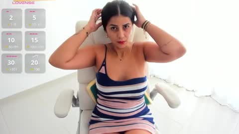 RENATA online show from 01.27.25