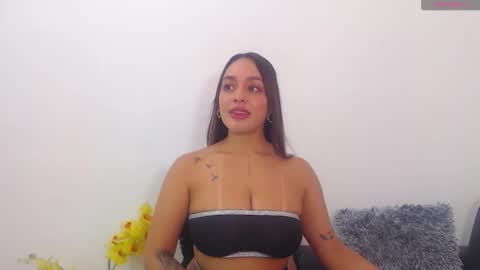renatabrownn28 online show from 06.04.26