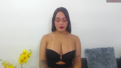renatabrownn28 online show from 06.14.26