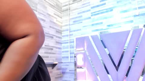 Snapshot of renatafoxter chatting on 01.16.26 nataly online show from 01.16.26