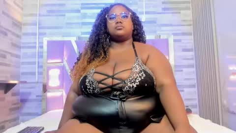 Snapshot of renatafoxter chatting on 02.11.26 nataly online show from 02.11.26