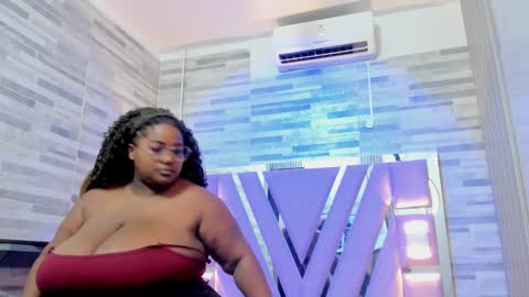 Snapshot of renatafoxter chatting on 02.13.26 nataly online show from 02.13.26