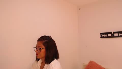 renataj online show from 10.17.25