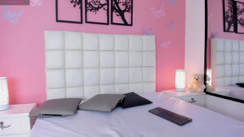 Renata online show from 01.30.25