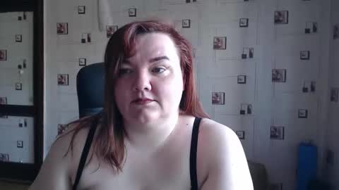 Snapshot of renataoia chatting on 03.30.26 renataoia online show from 03.30.26