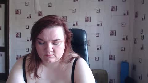 Snapshot of renataoia chatting on 04.02.26 renataoia online show from 04.02.26