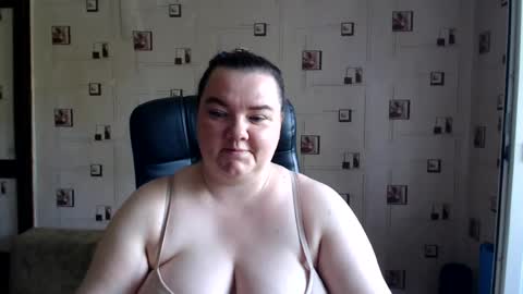 Snapshot of renataoia chatting on 07.02.26 renataoia online show from 07.02.26