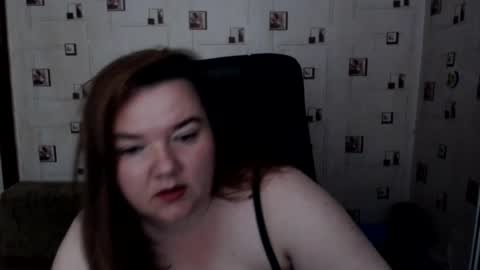 Snapshot of renataoia chatting on 07.25.26 renataoia online show from 07.25.26