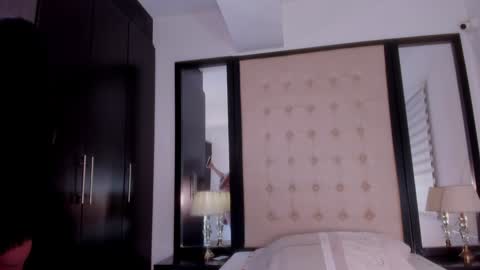 Renata. online show from 12.11.24