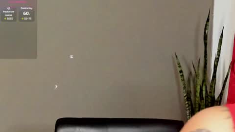 Snapshot of renatawilsom chatting on 02.07.25 renatawilsom online show from 02.07.25