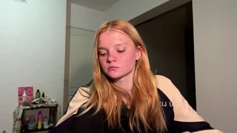 Snapshot of rendabecnel chatting on 04.08.26 Tiffany online show from 04.08.26