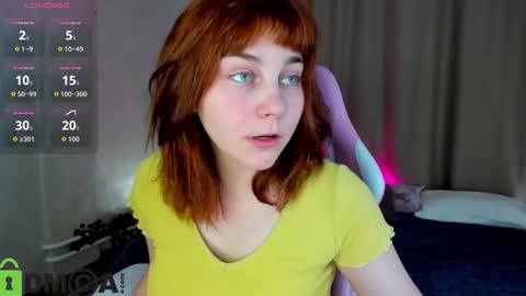 Snapshot of rene_shine chatting on 11.22.25 rene_shine online show from 11.22.25