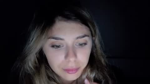 renee_loah online show from 06.11.26