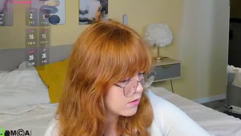 reneefoxy_ online show from 07.24.26
