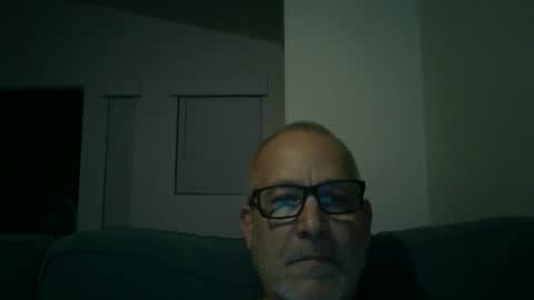 Snapshot of renewaz chatting on 03.04.26 Renewaz online show from 03.04.26