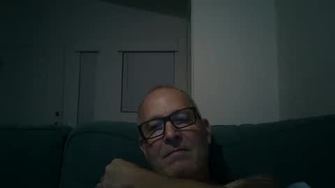 Snapshot of renewaz chatting on 03.05.26 Renewaz online show from 03.05.26