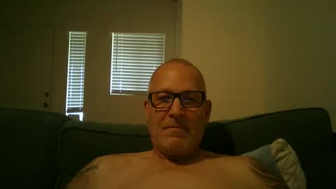 Snapshot of renewaz chatting on 04.02.26 Renewaz online show from 04.02.26